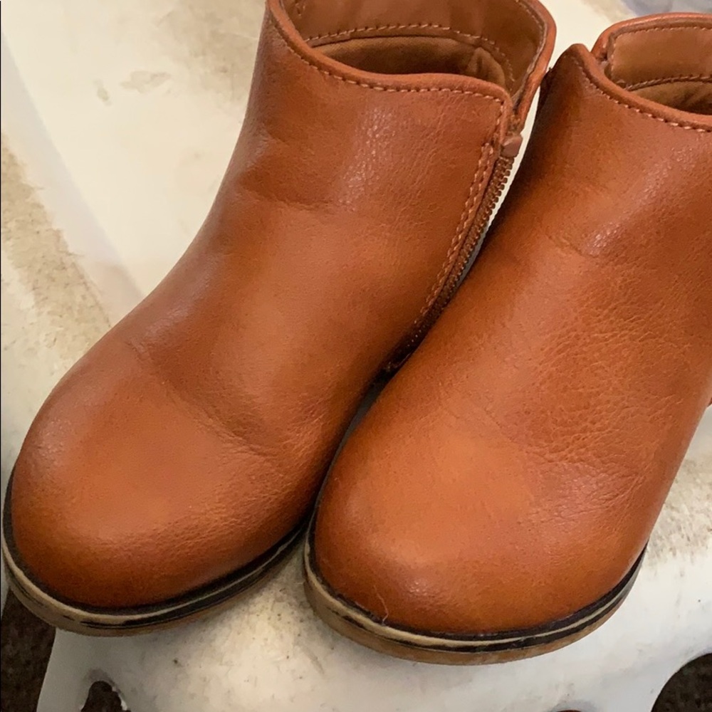toddler boots